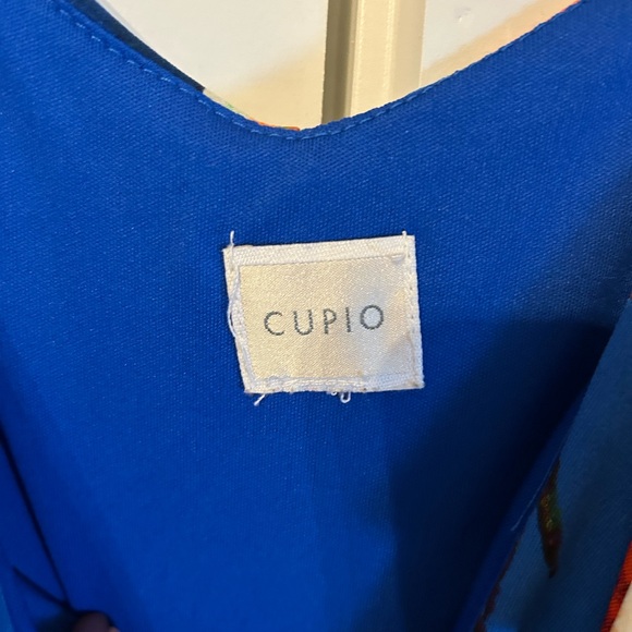 Cupio Vibrant Floral Cold-Shoulder Romper - Picture 5 of 5